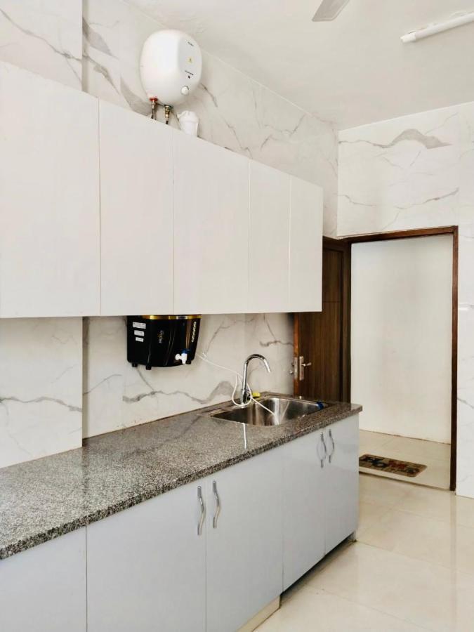 Fortune Home Service Apartment 2Bhk,E28 Saket 2A Nowe Delhi Zewnętrze zdjęcie