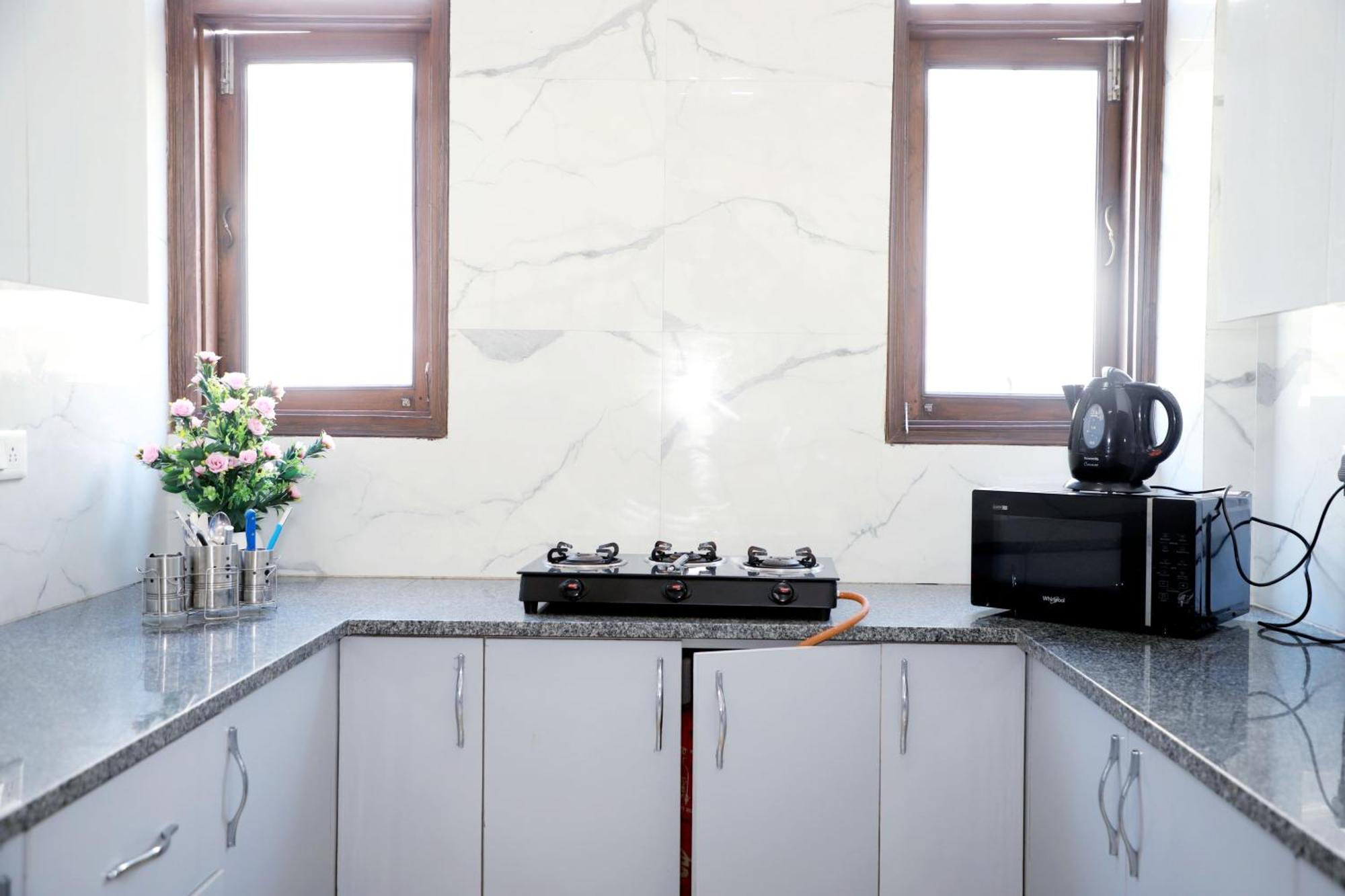 Fortune Home Service Apartment 2Bhk,E28 Saket 2A Nowe Delhi Zewnętrze zdjęcie